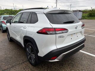 2022 Toyota Corolla Cross I, белый, 2050000 рублей, вид 2
