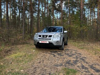 2014 Nissan X-Trail II Рестайлинг, серебристый, 1300000 рублей, вид 2