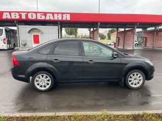 2010 Ford Focus II Рестайлинг, чёрный, 420000 рублей, вид 3