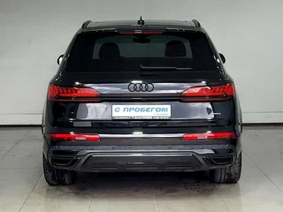 2023 Audi Q7 50 TDI II (4M) Рестайлинг, чёрный, 6090000 рублей, вид 3
