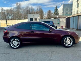 2006 Mercedes-Benz C-Класс 230 II (W203) Рестайлинг, красный, 1150000 рублей, вид 5