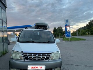 2000 Toyota Grand HiAce I, серый, 1500000 рублей, вид 2