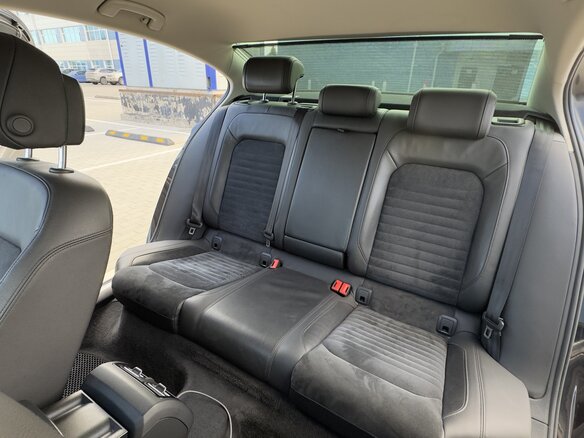 2015 Volkswagen Passat B8, чёрный, 1525000 рублей - вид 16