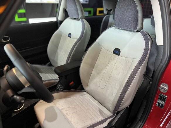 2024 Mini Hatch C IV (F65/F66/J01), красный, 4790000 рублей - вид 11