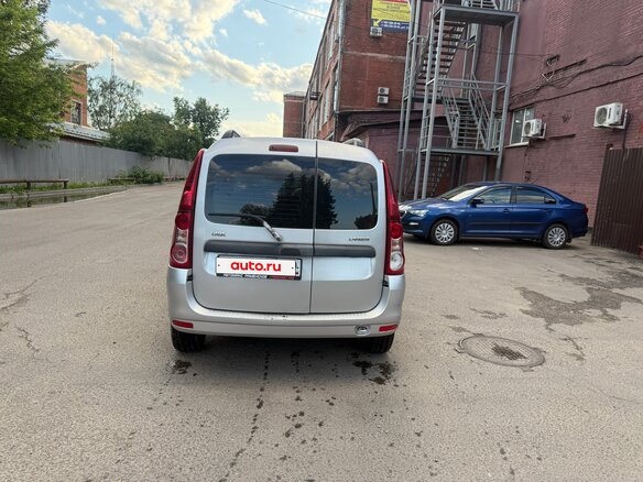 2015 Lada (ВАЗ) Largus I, серый, 500000 рублей - вид 3