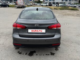 2019 Kia Cerato III Рестайлинг (Classic), серый, 1650000 рублей, вид 3