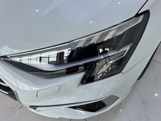 2023 Audi A3 35 TFSI Long IV (8Y), белый, 2490000 рублей, вид 5