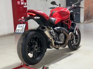 2018 Ducati Monster 1200, красный, 850000 рублей, вид 1