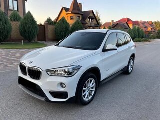 2017 BMW X1 18d sDrive II (F48), белый, 2500000 рублей, вид 3