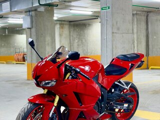 2022 Honda CBR 600RR, красный, 949000 рублей, вид 3