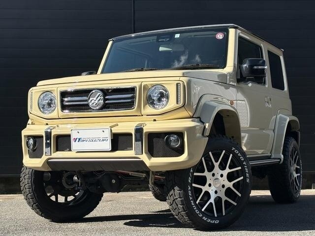 Открыть фотографии: Suzuki Jimny IV