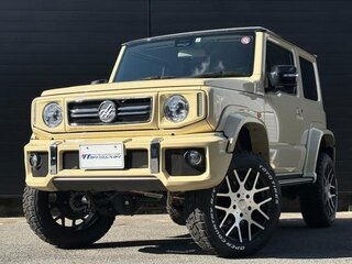 2023 Suzuki Jimny Sierra IV, бежевый, 1810000 рублей, вид 1