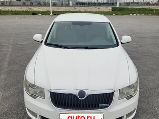 2012 Skoda Superb II, белый, 1200000 рублей, вид 2