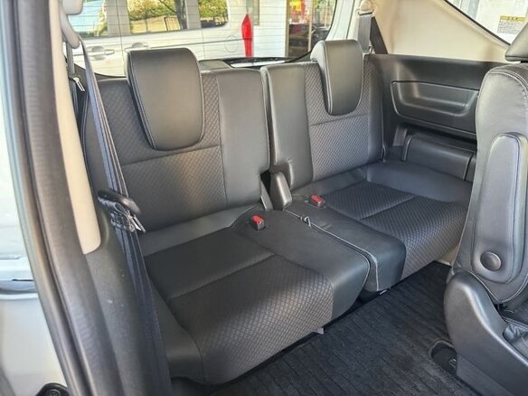 2022 Honda Freed II Рестайлинг, белый - вид 8