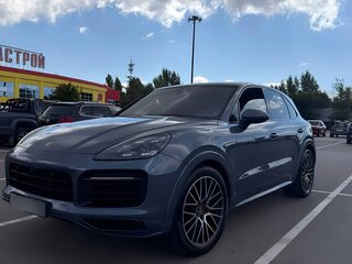 2019 Porsche Cayenne III, голубой, 6900000 рублей, вид 1
