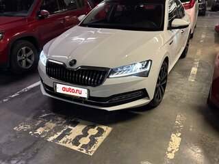 2025 Skoda Superb III Рестайлинг, белый, 3420000 рублей, вид 1