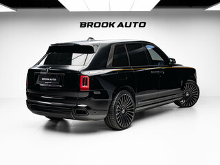 2021 Rolls-Royce Cullinan I (Series I), чёрный, 39990000 рублей, вид 4