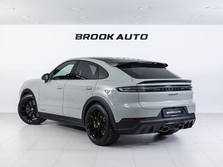 2025 Porsche Cayenne Turbo GT Coupé III Рестайлинг, серый, 30490000 рублей, вид 4