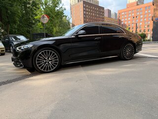 2021 Mercedes-Benz S-Класс 400 d 4MATIC VII (W223), чёрный, 9600000 рублей, вид 3