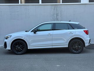 2022 Audi Q2 35 TFSI I Рестайлинг, белый, 2390000 рублей, вид 5