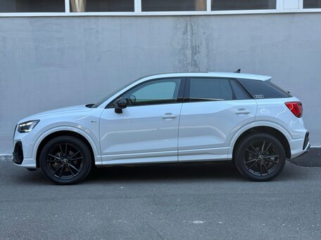 2022 Audi Q2 35 TFSI I Рестайлинг, белый, 2390000 рублей, вид 5