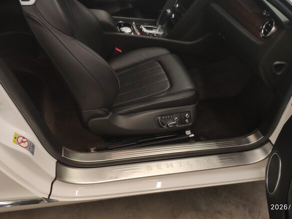 2012 Bentley Continental GT II, белый, 4600000 рублей - вид 12