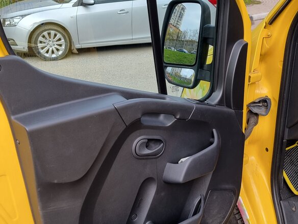 2020 Renault Master, жёлтый, 3600000 рублей - вид 15