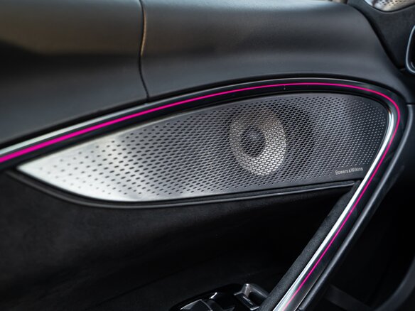 2023 McLaren Artura, оранжевый, 26000000 рублей - вид 10