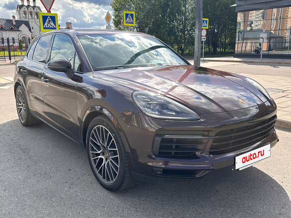 2020 Porsche Cayenne III, коричневый - вид 3