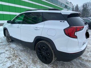 2021 GMC Terrain II, белый, 1400000 рублей, вид 4