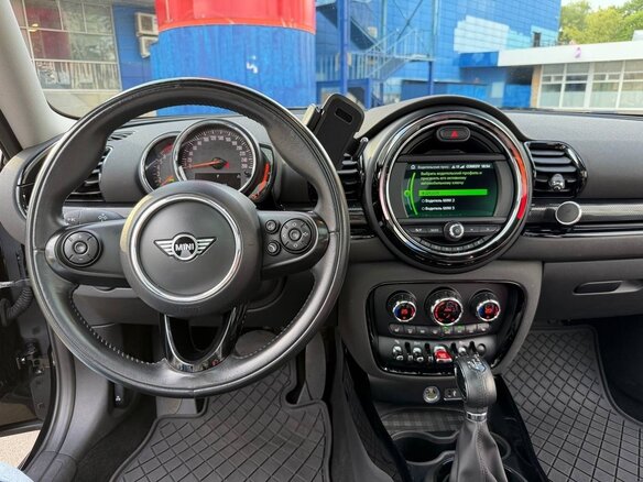 2019 Mini Clubman Cooper II, чёрный, 1900000 рублей - вид 9