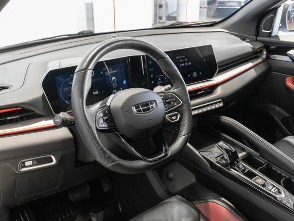 2024 Geely Coolray I Рестайлинг, белый - вид 4
