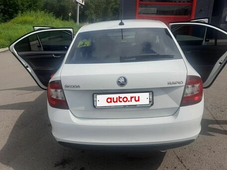 2019 Skoda Rapid I Рестайлинг, белый, 950000 рублей, вид 4