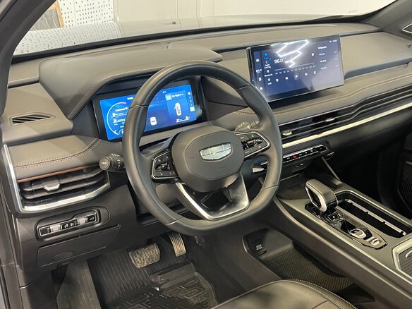 2023 Geely Okavango I Рестайлинг, серый, 2285000 рублей - вид 7