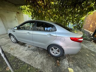 2012 Kia Rio III, серебристый, 600000 рублей, вид 5