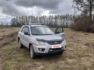 2010 Kia Sportage II Рестайлинг, серебристый, 820000 рублей, вид 3