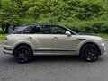 2021 Bentley Bentayga I Рестайлинг, фиолетовый, 19300000 рублей - вид 4