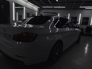 2011 BMW 5 серии 528i VI (F10/F11/F07), белый, 1960000 рублей, вид 4