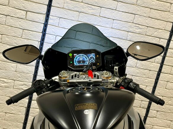 2025 MV Agusta F3 800, серый, 3550000 рублей - вид 12