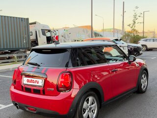 2018 Mini Hatch Cooper III (F55/F56), красный, 1700000 рублей, вид 4