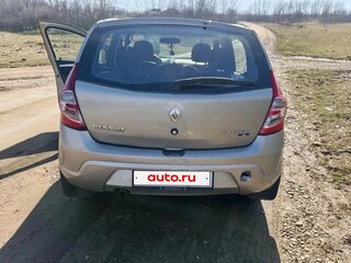 2012 Renault Sandero I, бежевый, 500000 рублей, вид 3