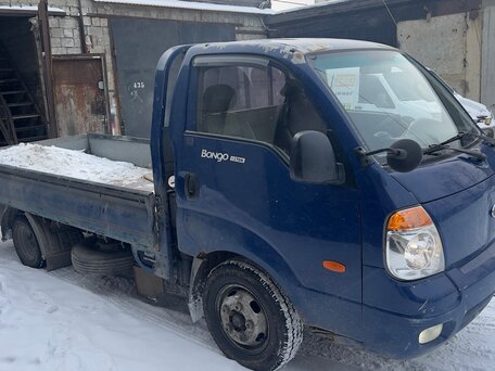 2010 Kia Bongo, синий, 850000 рублей, вид 4