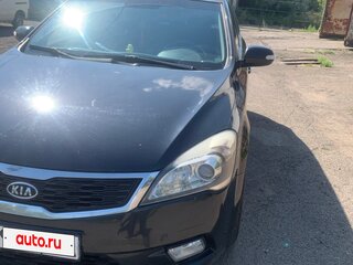 2010 Kia Ceed I Рестайлинг, чёрный, 800000 рублей, вид 3