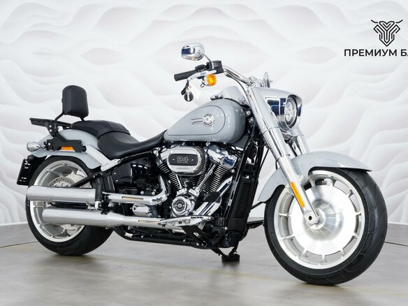 2024 Harley-Davidson Fat Boy, серый, 2577000 рублей - вид 4