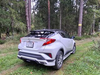 2022 Toyota C-HR I Рестайлинг, белый, 2490000 рублей, вид 3
