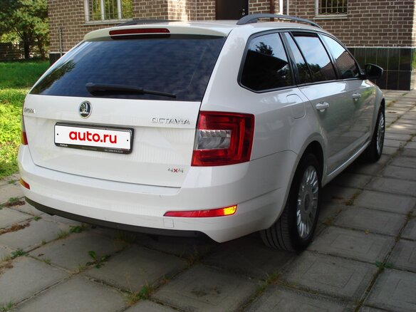 2013 Skoda Octavia III (A7), белый, 1390000 рублей - вид 6