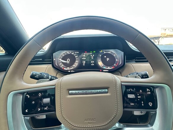 2022 Land Rover Range Rover P530 MHEV Long V, серый, 17900000 рублей - вид 10