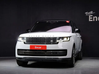 2022 Land Rover Range Rover IV Рестайлинг, белый, 8000000 рублей, вид 3
