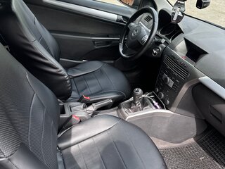 2006 Opel Astra GTC H, серебристый, 550000 рублей, вид 5