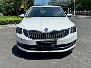 2018 Skoda Octavia III (A7) Рестайлинг, белый, 913069 рублей, вид 2